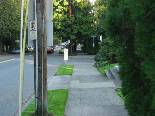 [SW Lewis and Clark Cir & SW Park Pl looking east]
