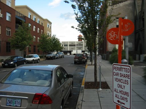 [NW 10th Ave & NW Johnson St looking east]