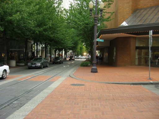 [Location 8wmor looking east]