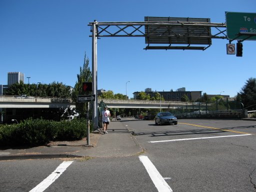 [Location sw14montg looking east]
