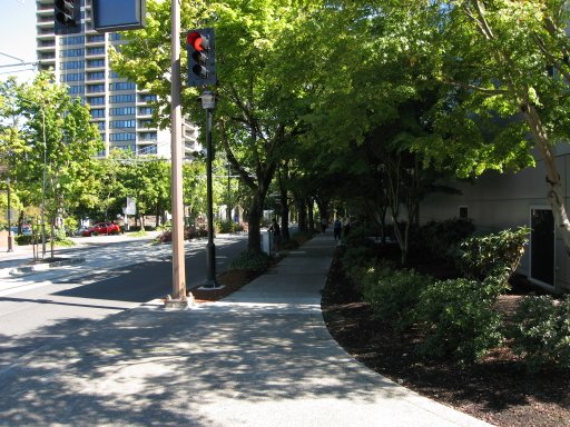 [Location sw4har4 looking east]