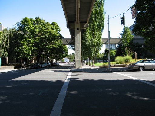 [Location sw7montgt looking east]