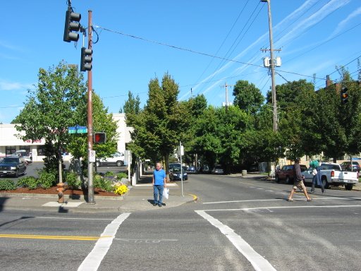 [NW 21st Ave & W Burnside St looking north]