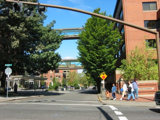 [NW 22nd Ave & NW Lovejoy St looking north]