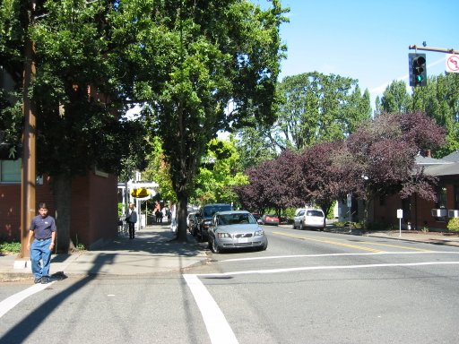 [NW 23rd Ave & NW Northrup St looking north]