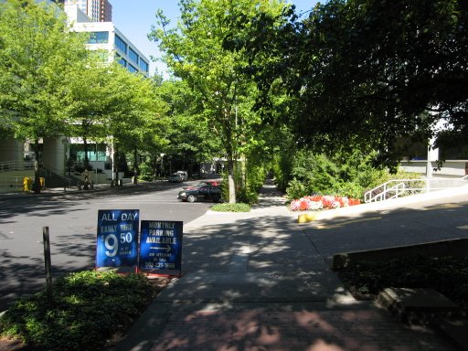 [Location sw1montg3 looking north]
