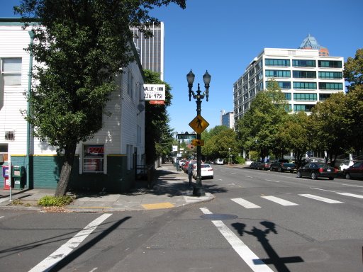 [Location sw4montg looking north]