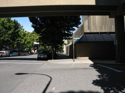 [Location sw7har2 looking north]