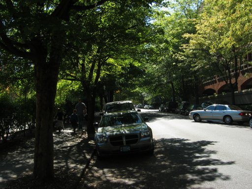 [NW 22nd Ave & NW Lovejoy St looking south]