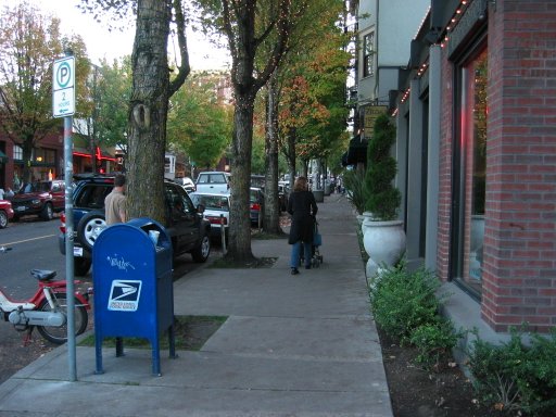 [NW 23rd Ave & NW Irving St looking south]