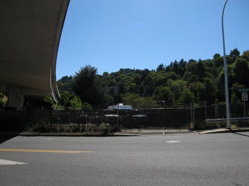[Location sw13montg looking south]