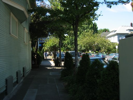 [NW 23rd Ave & NW Lovejoy St looking west]